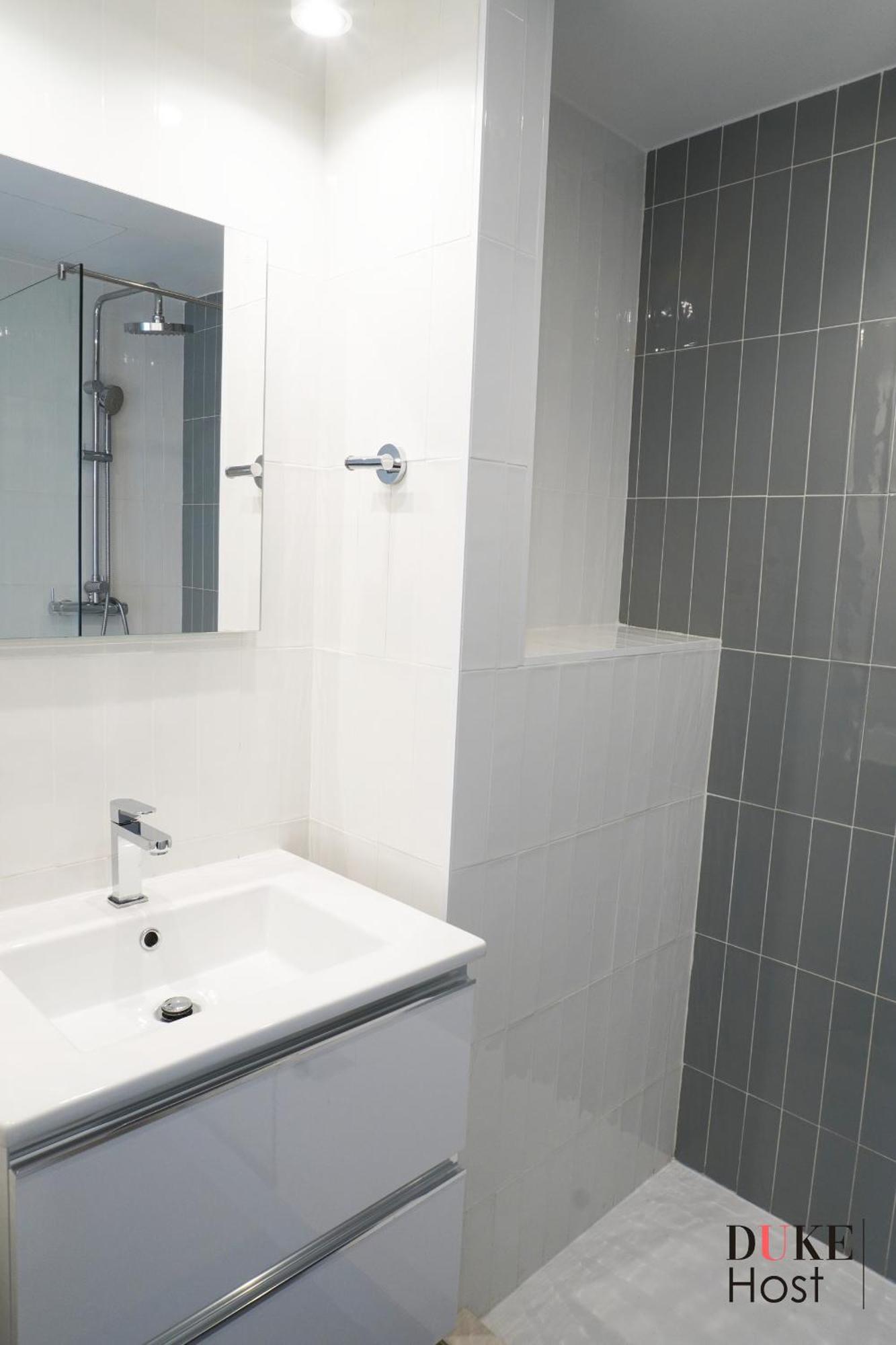 Castilla Luxury B Apartments Madrid Eksteriør billede
