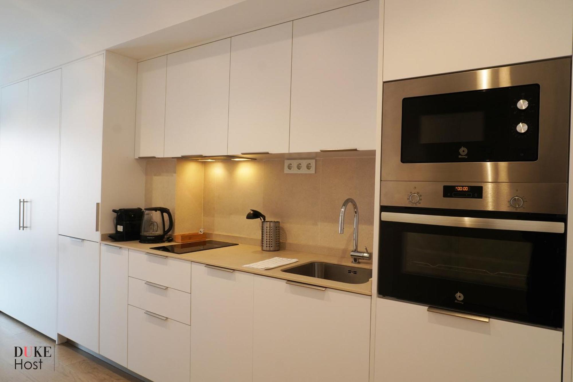 Castilla Luxury B Apartments Madrid Eksteriør billede